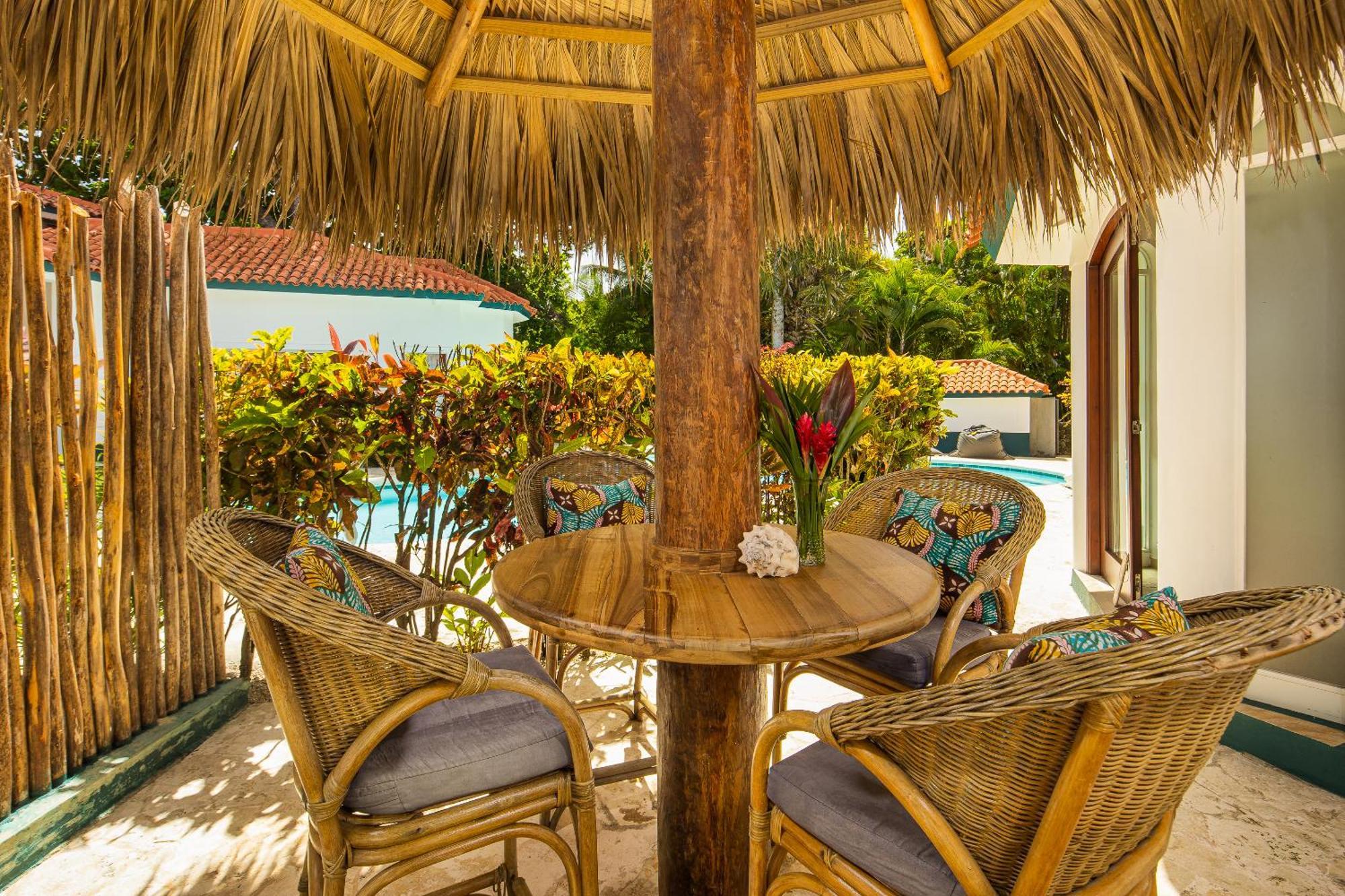 El Encuentro Surf Lodge Cabarete Exterior photo